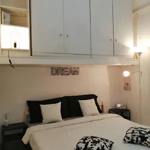 Apartment Via Varese
