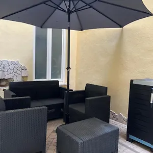Apartamento Atrhome Frattina Luxury, Roma
